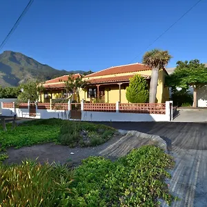 casas-rurales-tola.in-canary-islands.com/